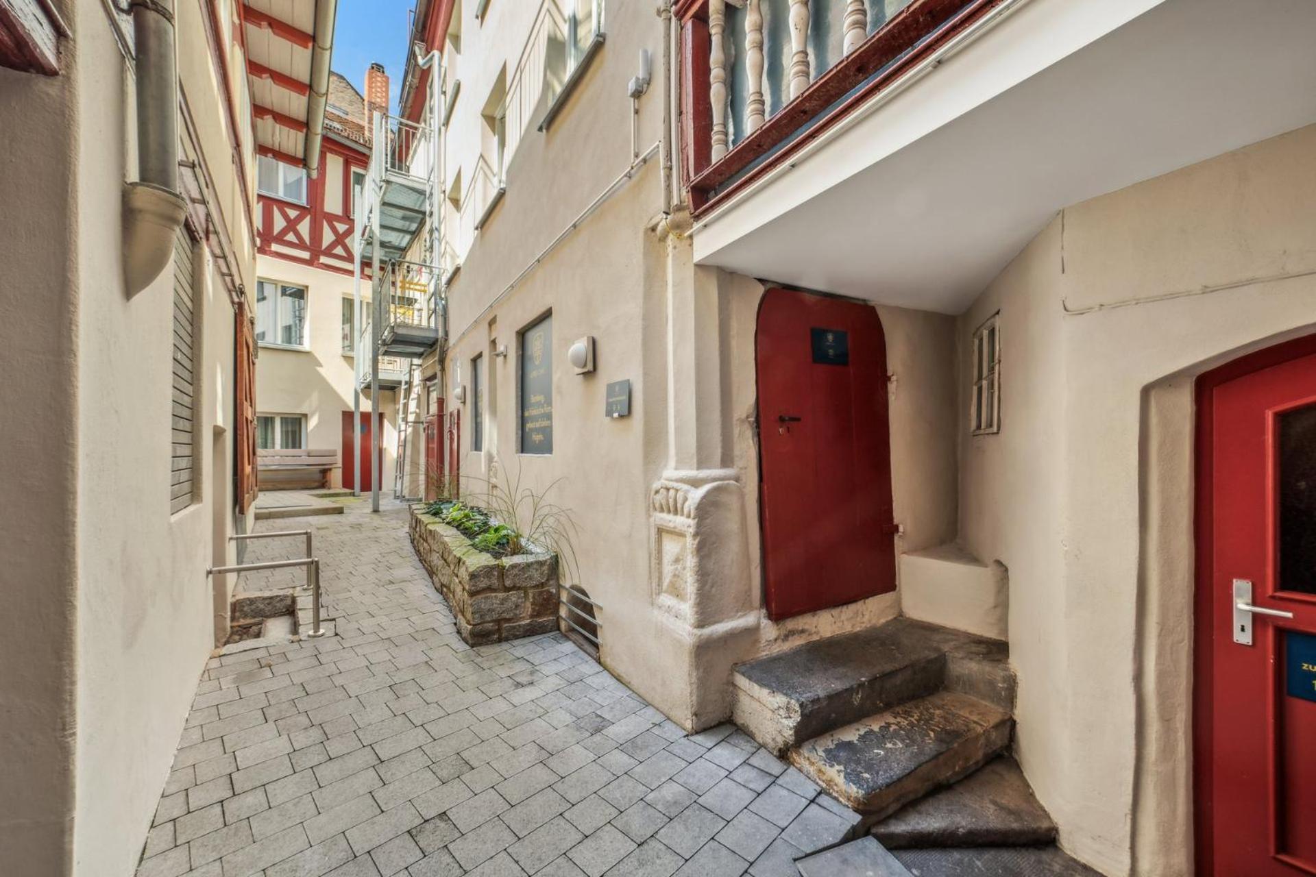 Neu Kapapart15 - 6 Schoene Fewos Mit Einbaukueche, Bad Und Balkon In Der Altstadt Auf Bambergs Insel Exteriér fotografie
